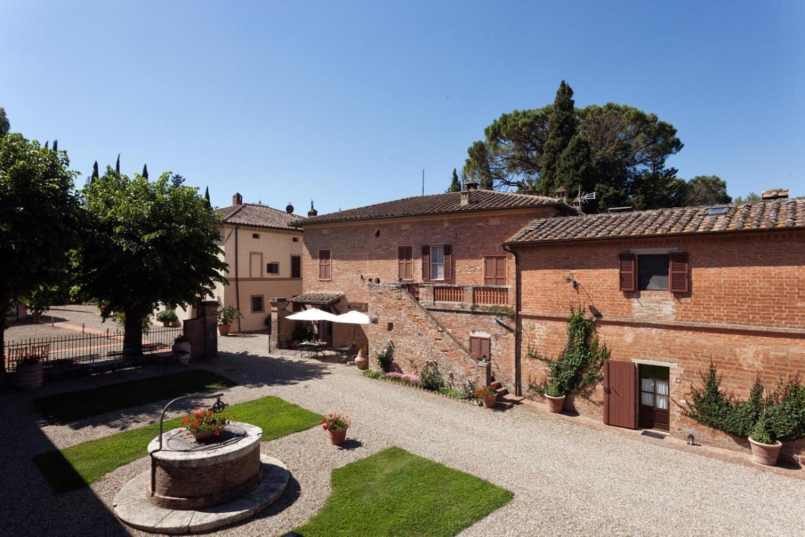 Villa Agriturismo Tenuta La Campana Asciano Exterior foto